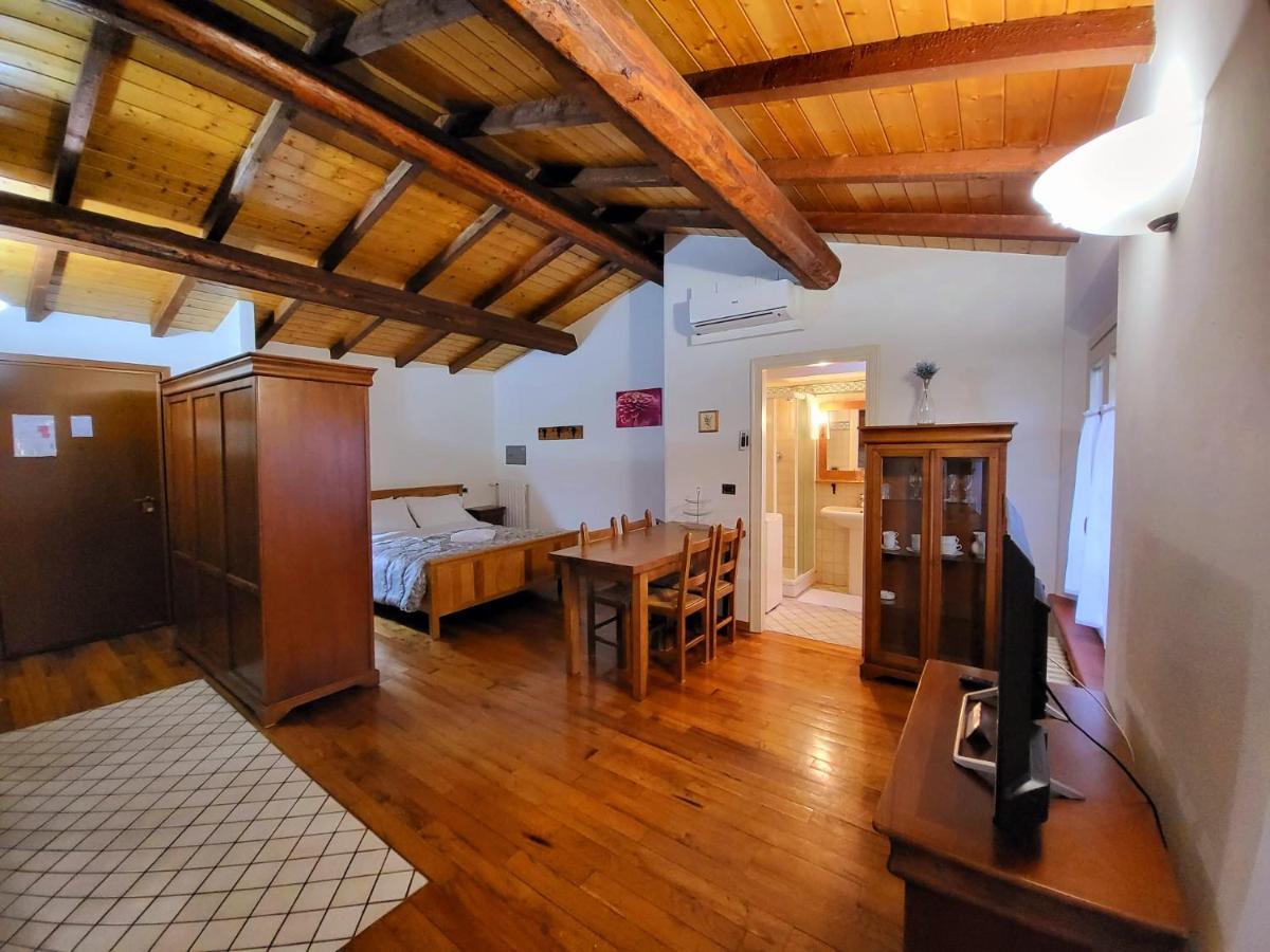 Residence Antico Borgo モデナ エクステリア 写真