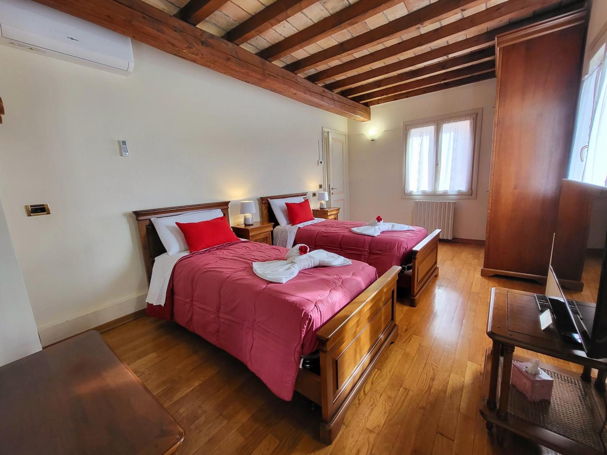 Residence Antico Borgo モデナ エクステリア 写真
